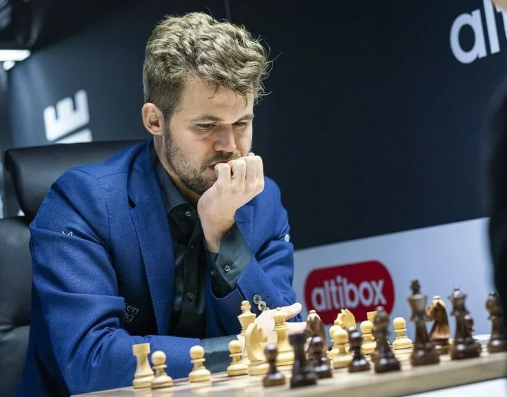 Partida de ajedrez disputada en el torneo de Linares